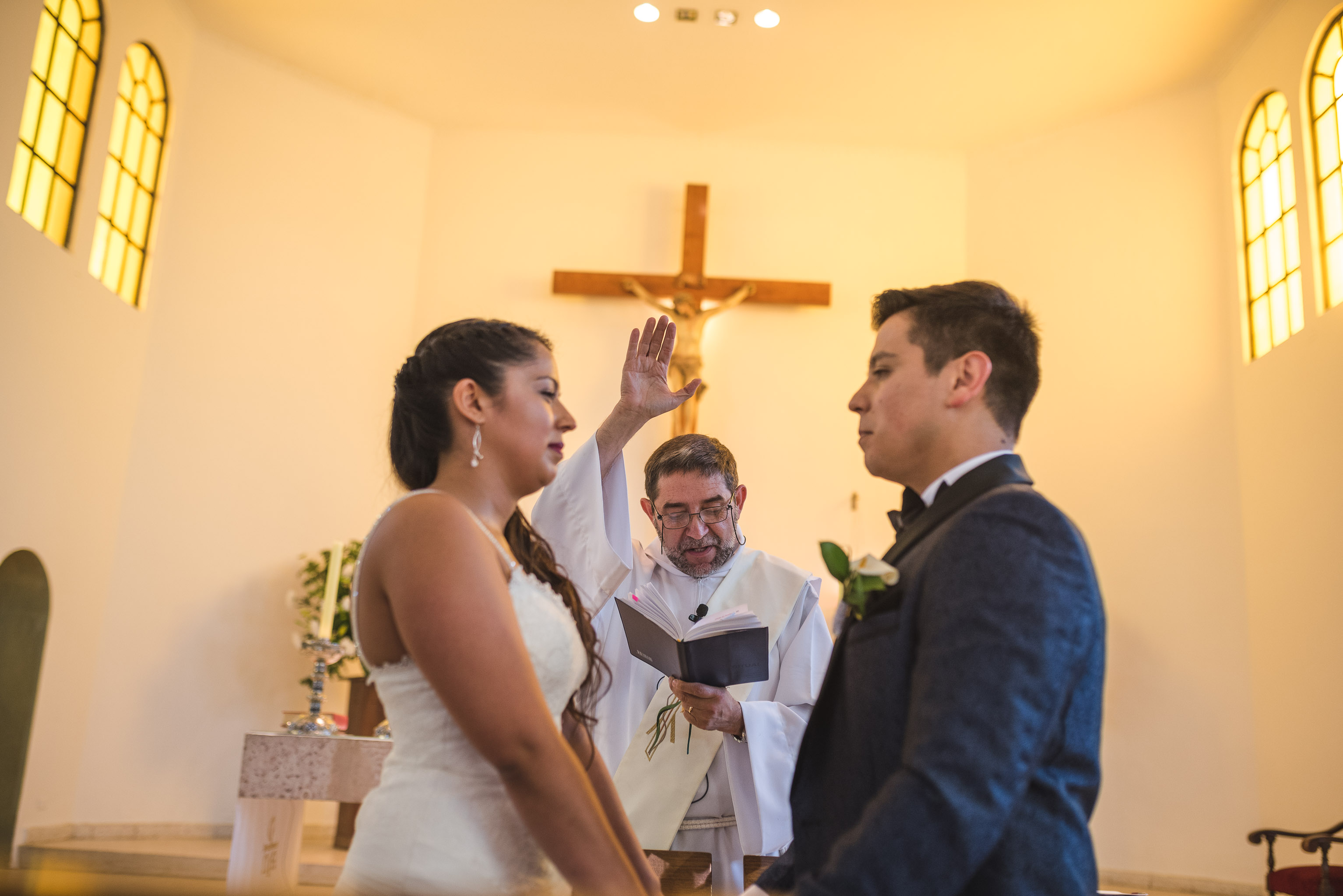 Matrimonio-centro de eventos-oliveto-santiago-fotógrafo de matrimonios-Iglesia de la Inmaculada Concepción-talagante