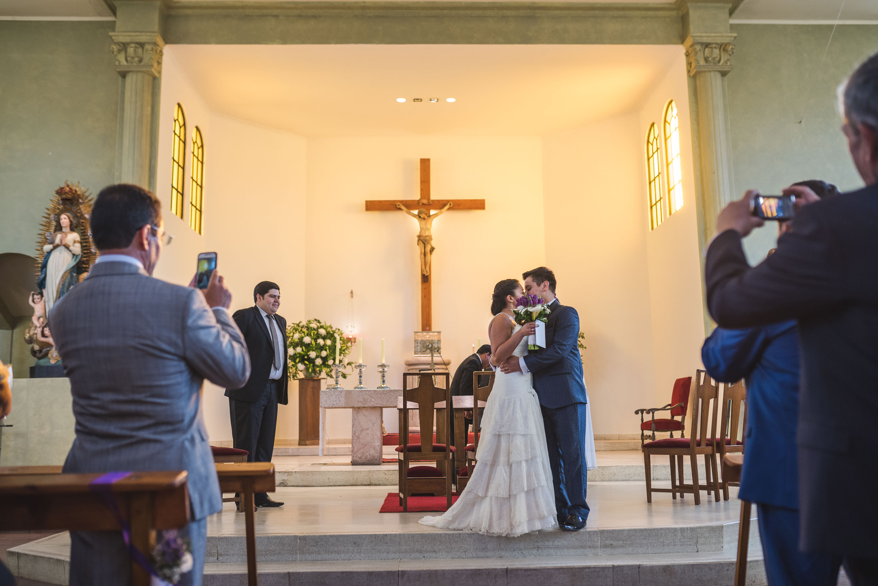 Matrimonio-centro de eventos-oliveto-santiago-fotógrafo de matrimonios-Iglesia de la Inmaculada Concepción-talagante
