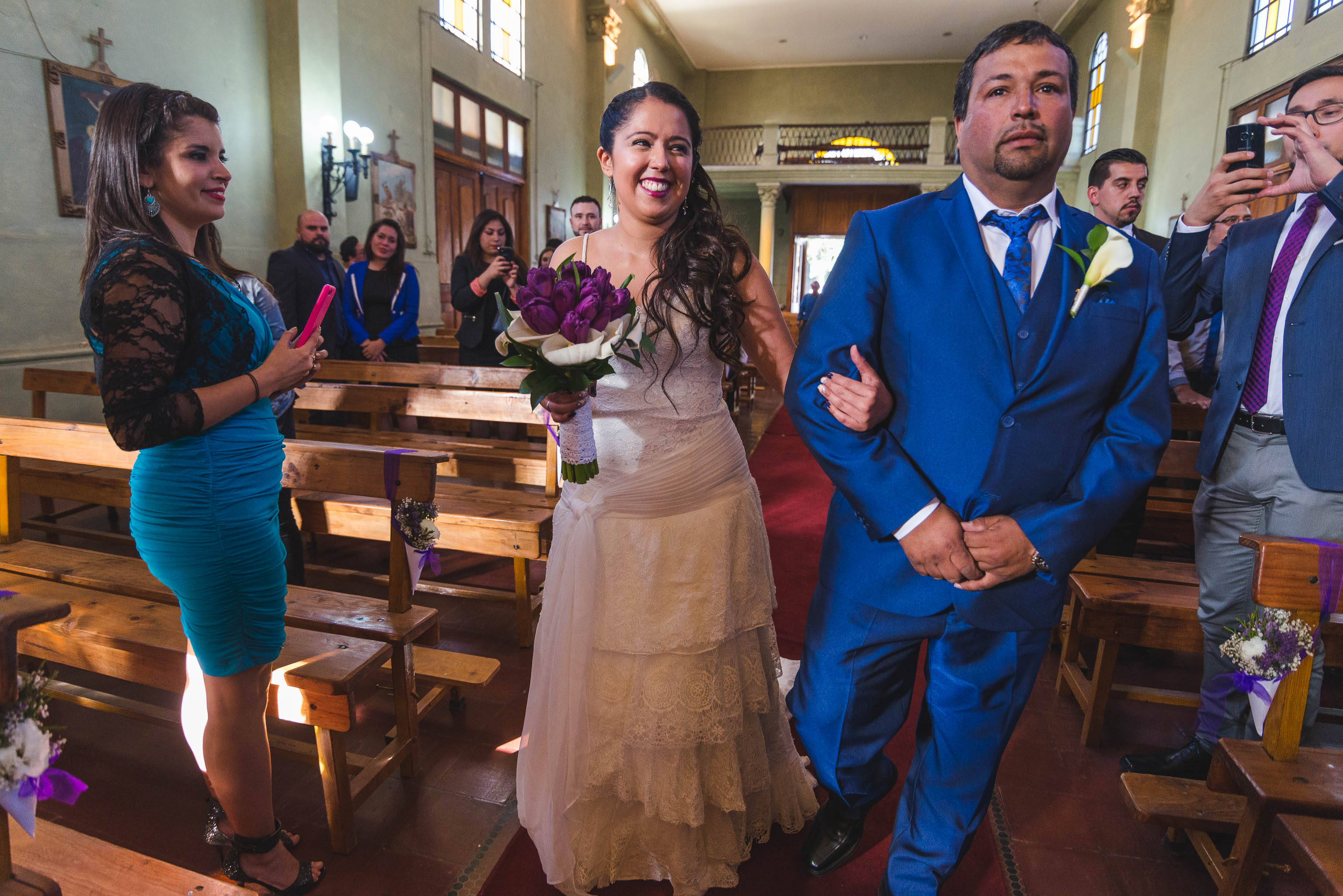 Matrimonio-centro de eventos-oliveto-santiago-fotógrafo de matrimonios-Iglesia de la Inmaculada Concepción-talagante