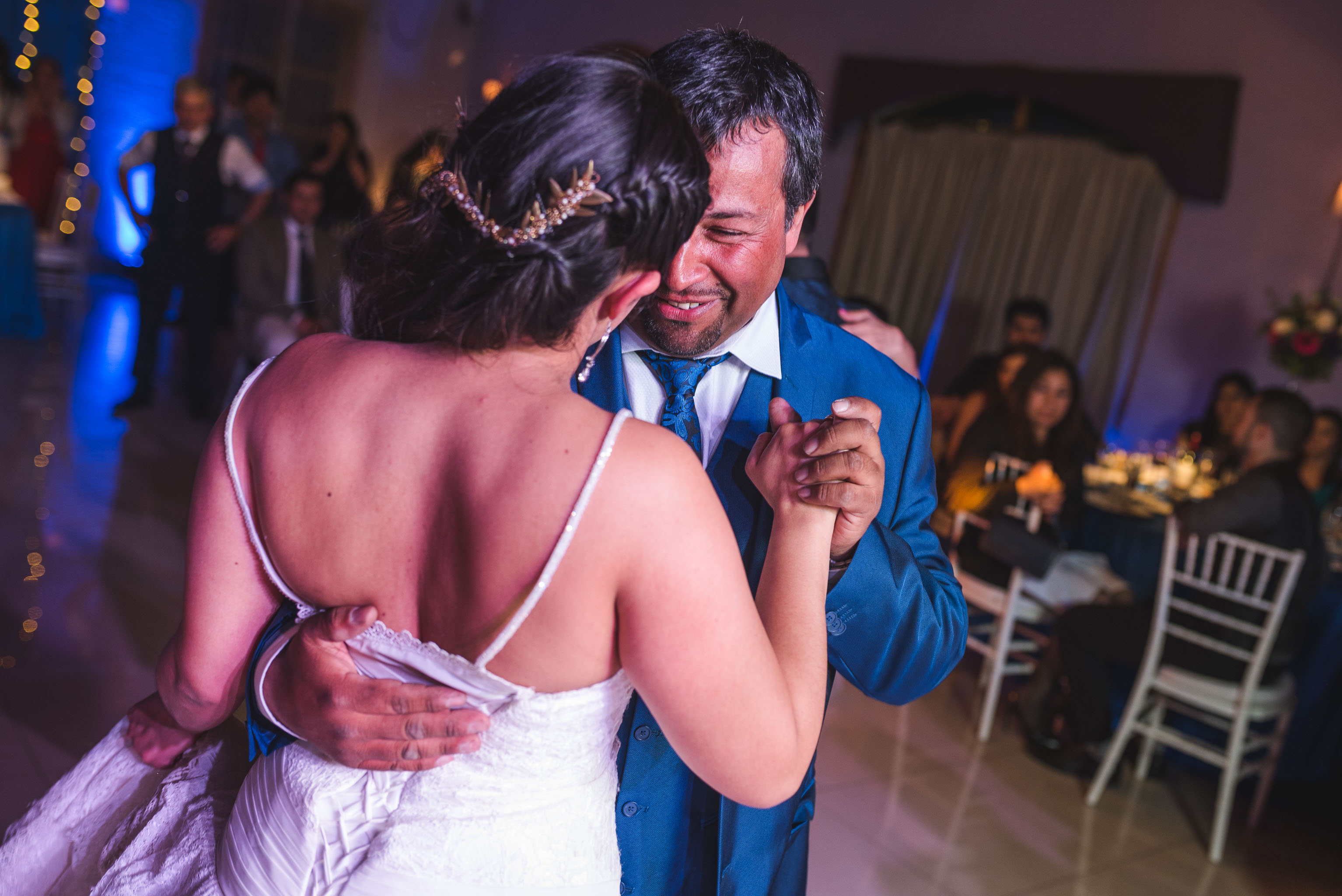 Matrimonio-centro de eventos-oliveto-santiago-fotógrafo de matrimonios-vals novios