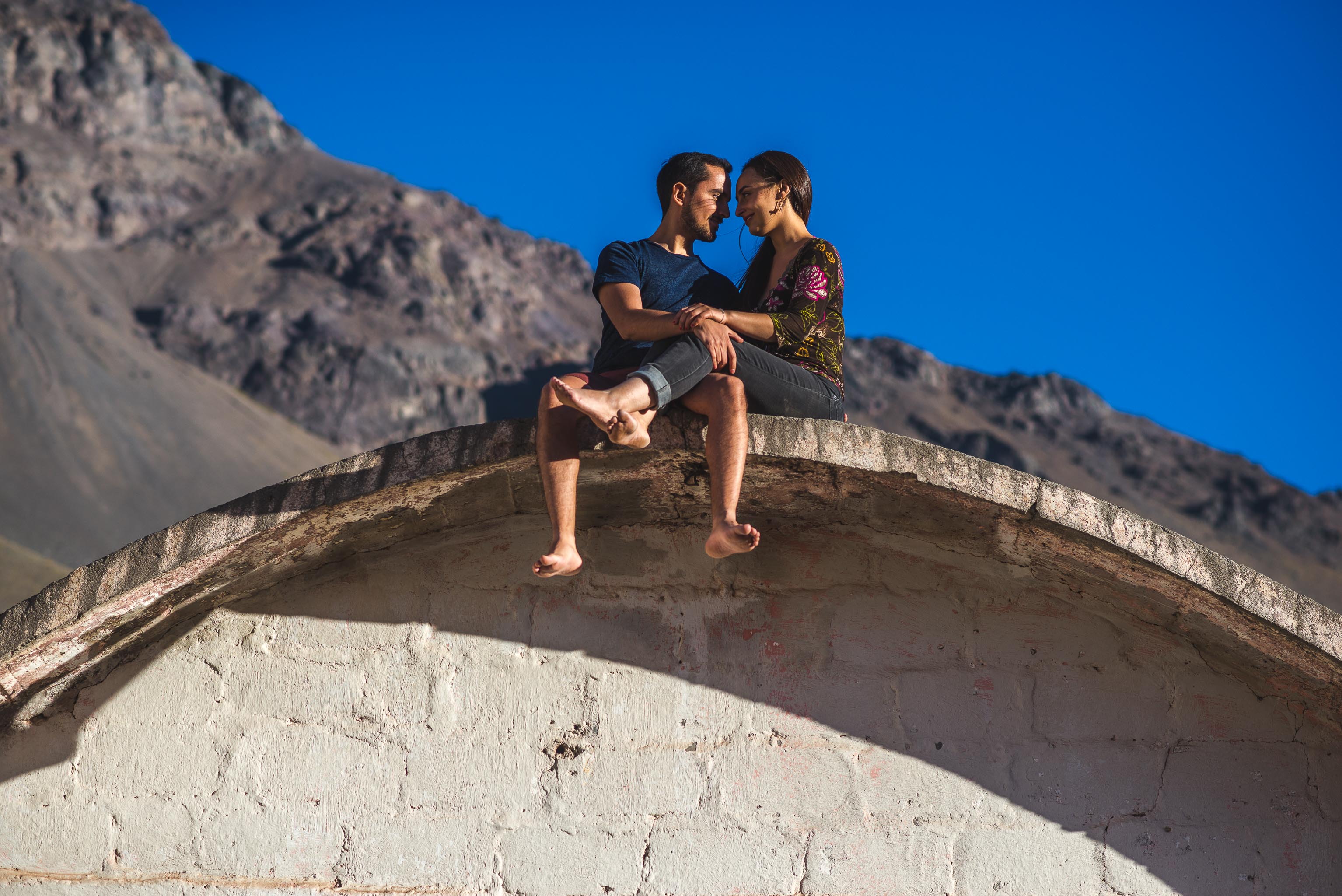 pre boda-embalse del yeso-sesion pre boda-fotografo de matrimonios-santiago-cajon del maipo