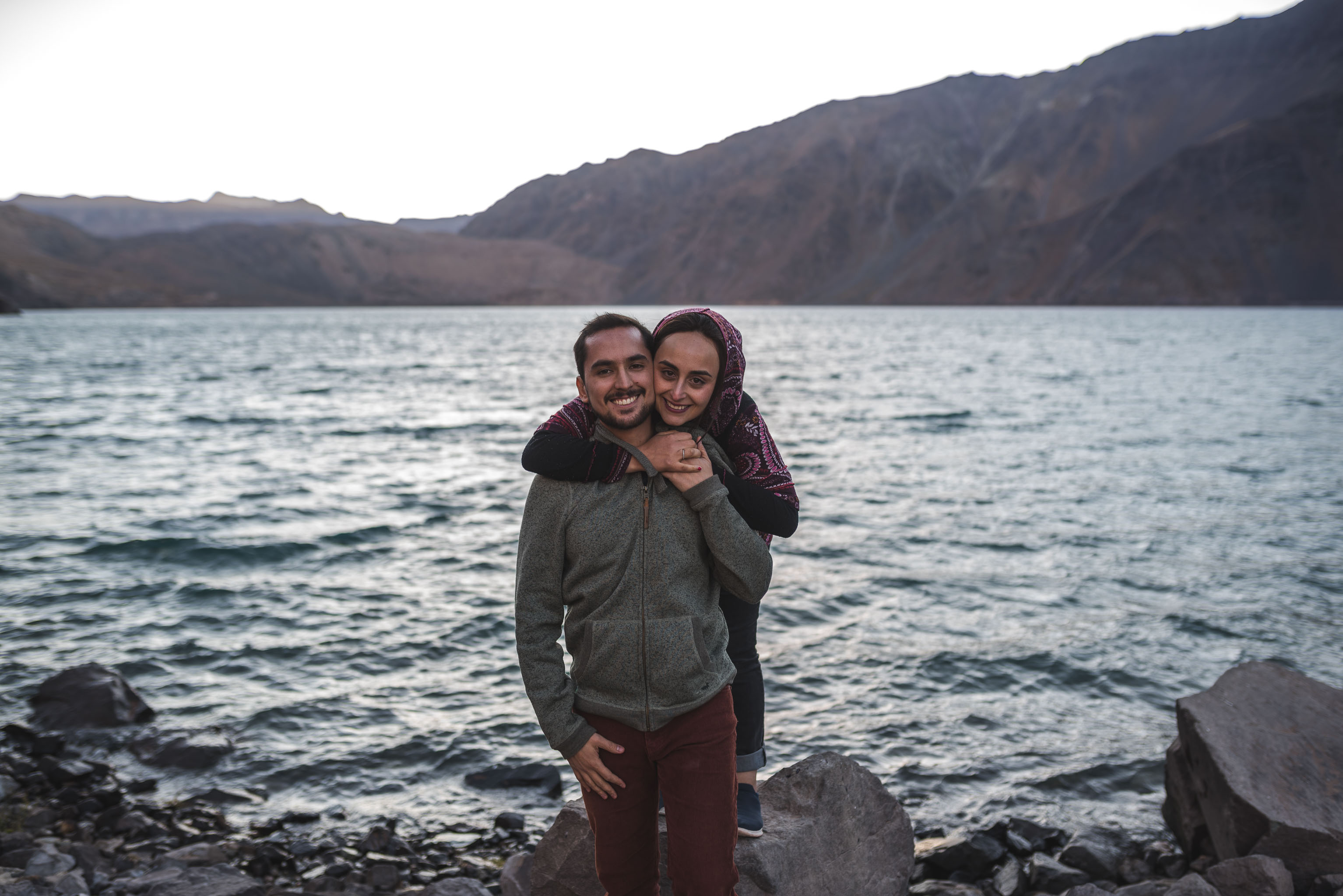 pre boda-embalse del yeso-sesion pre boda-fotografo de matrimonios-santiago-cajon del maipo