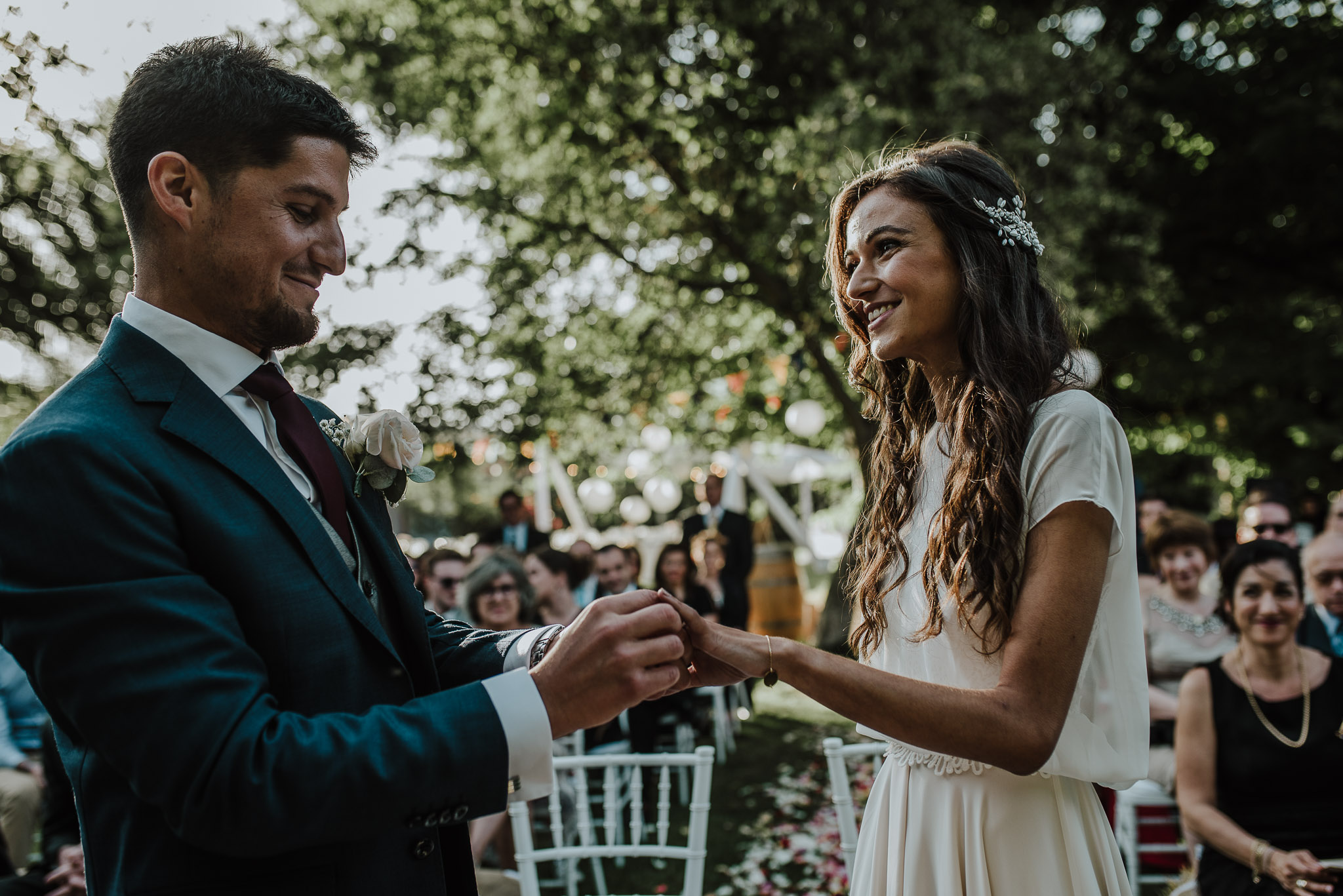 ceremonia-casa de campo fuller-novios-anillos de novios