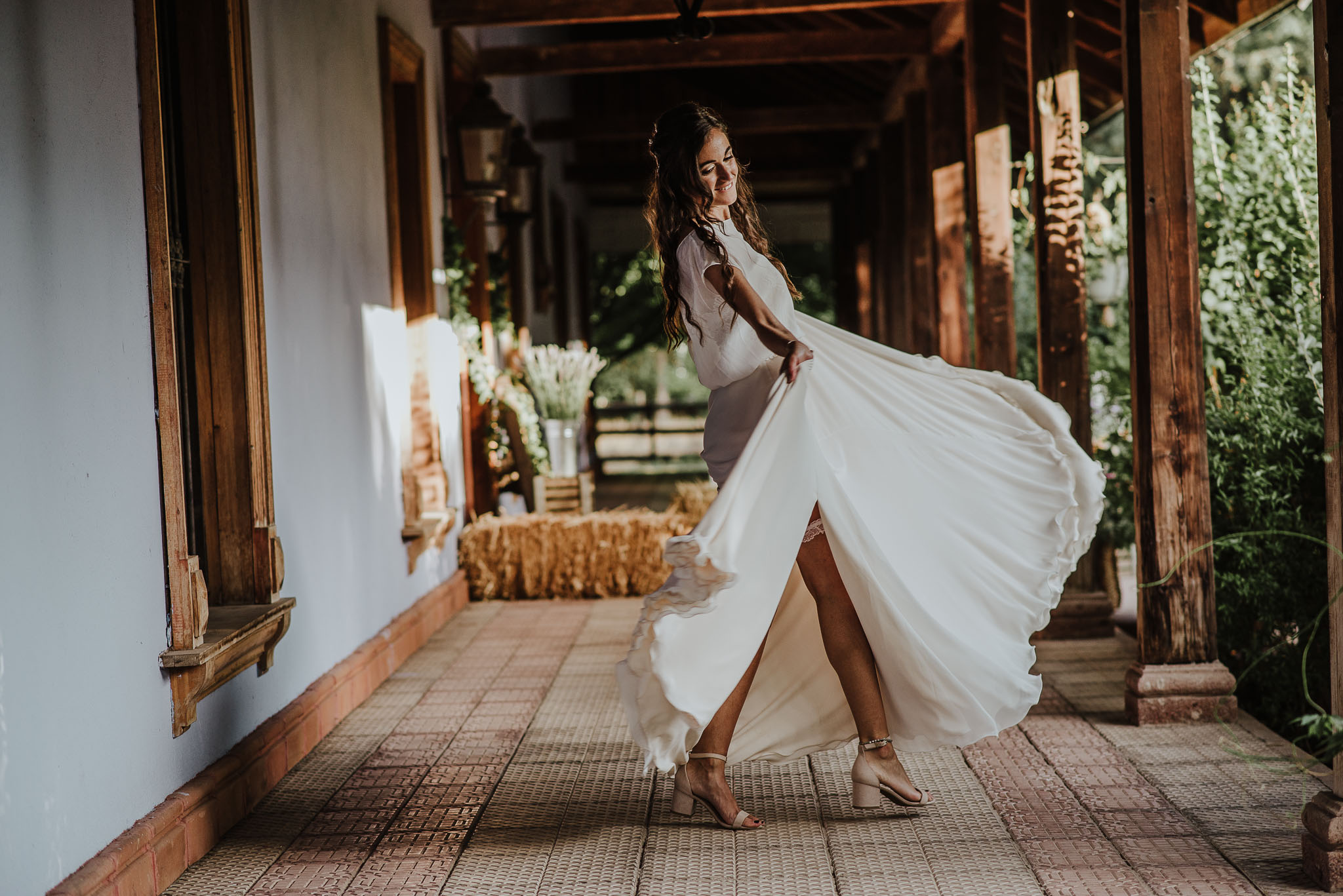 ceremonia-casa de campo fuller-novios-sesion novios-vestido de novia