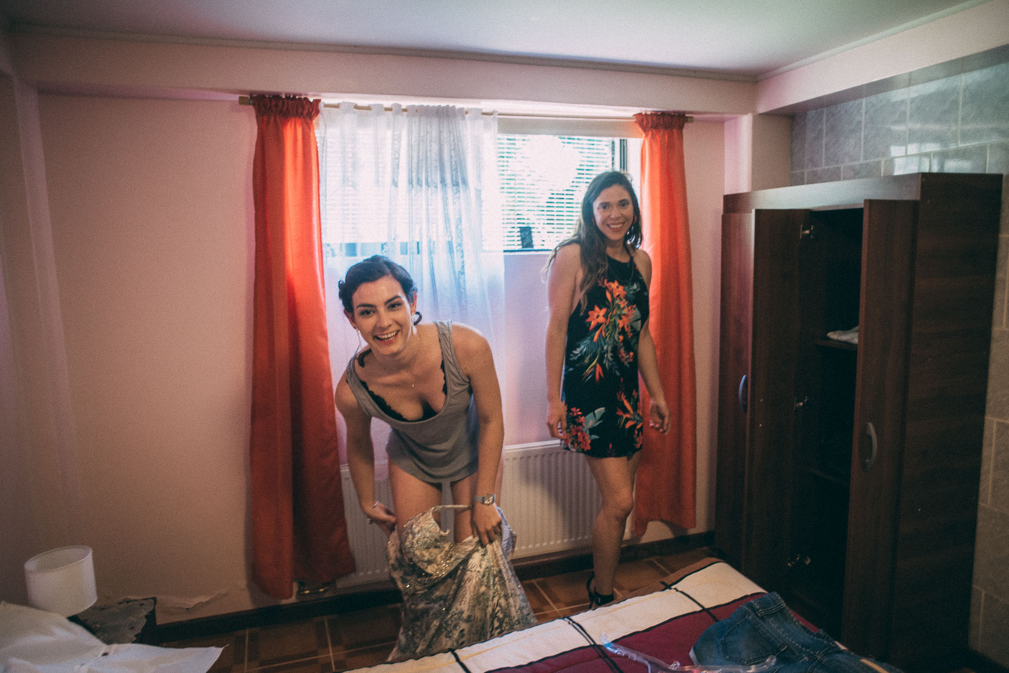 la fragua centro de eventos-purranque-decima region-llanquihue-matrimonio campestre-fotografo documental de matrimonios-make up-preparativos novia